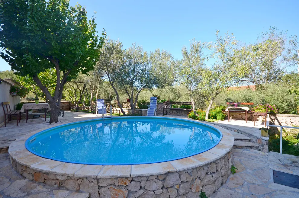 Ferienwohnung in Murter mit Pool 6615365 1007 Ferienwohnung in Murter mit Pool 6615365 1007