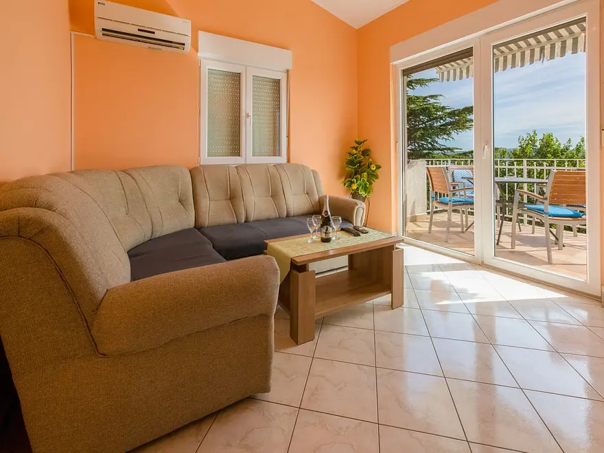 Ferienwohnung in Crikvenica  66110044 3323