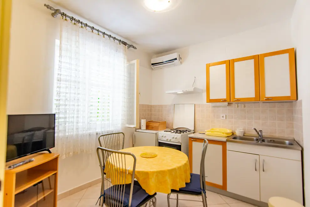 Ferienwohnung in Biograd  66115209 5244