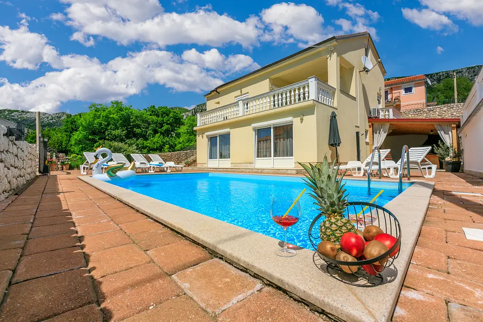 Ferienwohnung in Crikvenica mit Pool 66115350 5331