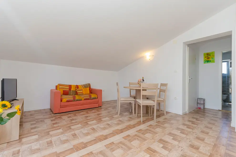 Ferienwohnung in Pirovac  66113453 4315