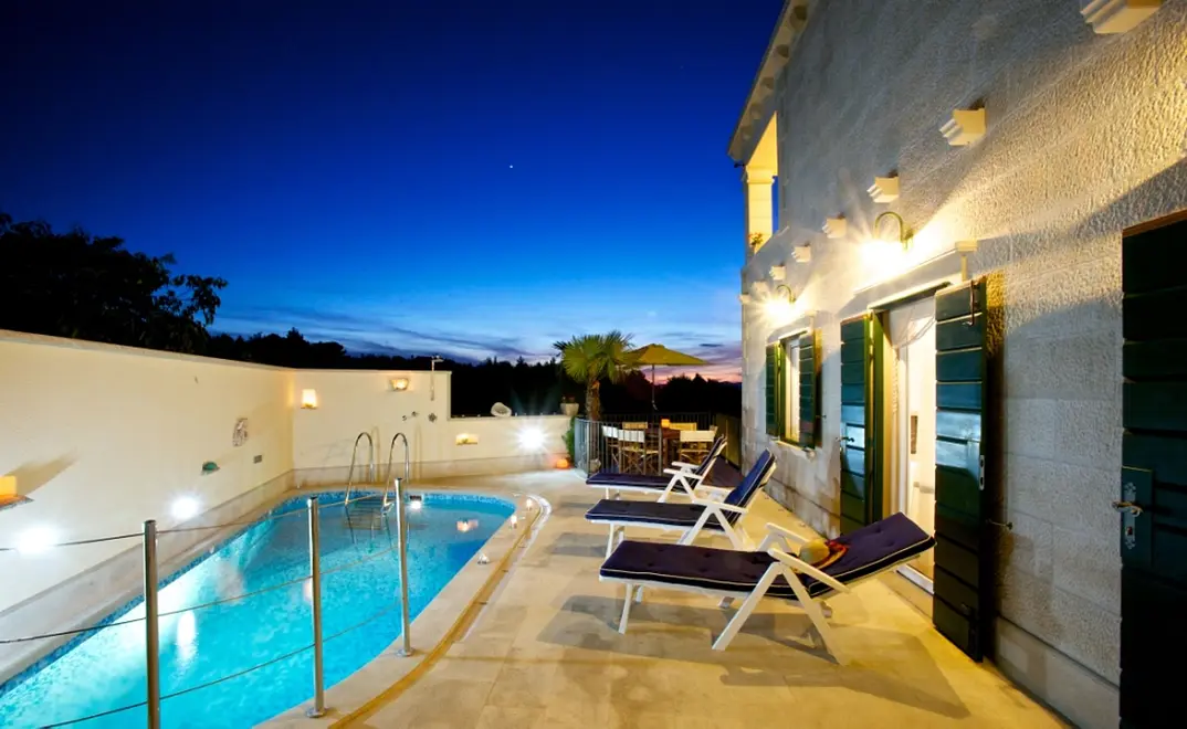 Ferienhaus in Brac mit Pool 66121211 9047