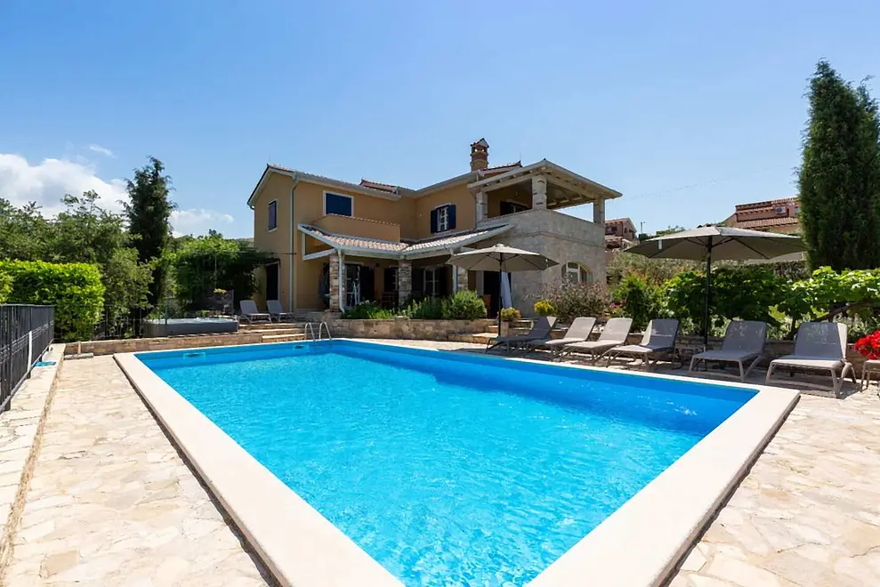 Ferienhaus in Porec mit Pool 66123889 11077