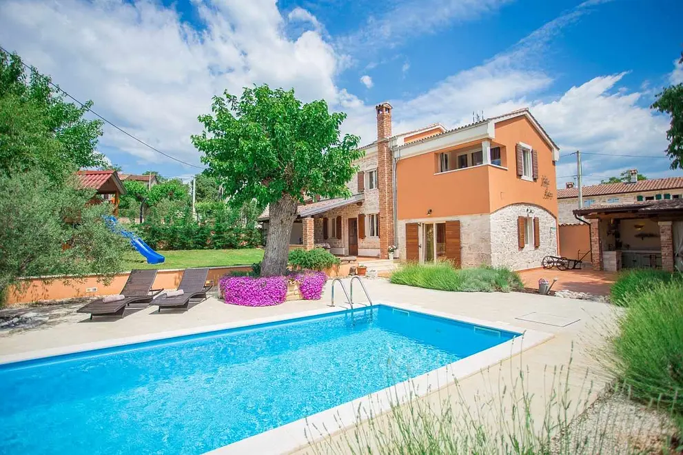 Ferienhaus in Porec mit Pool 66123914 11089