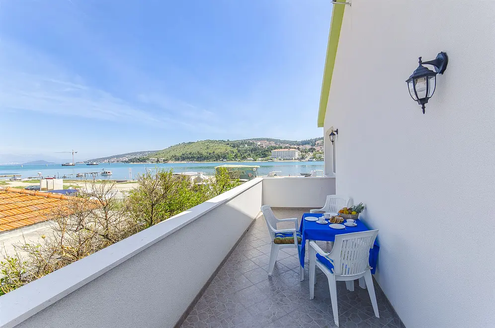 Ferienwohnung in Trogir  66125030 11895