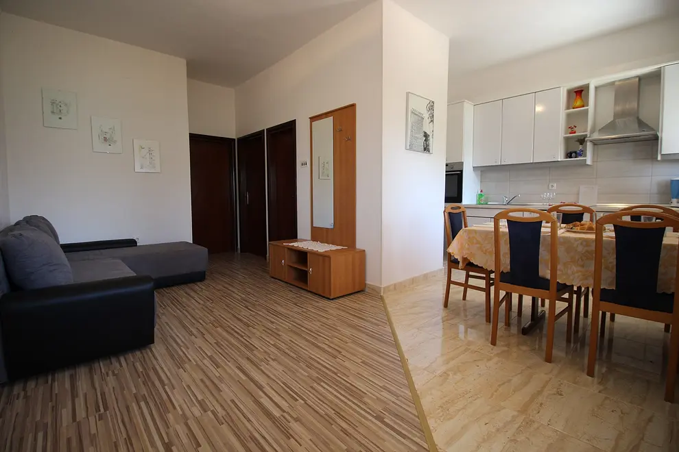 Ferienwohnung in Novi Vinodolski  66128960 14982