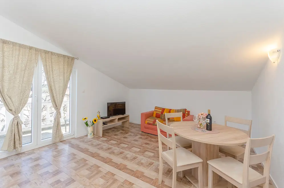 Ferienwohnung in Pirovac  66128997 15015