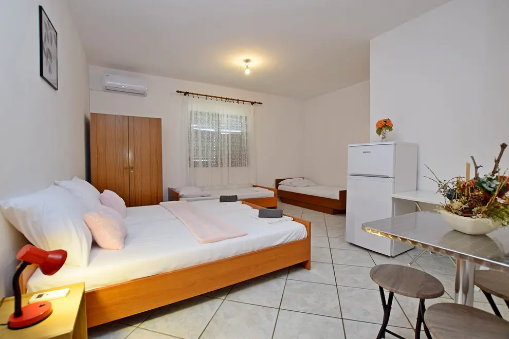 Ferienwohnung in Starigrad  66129117 15105