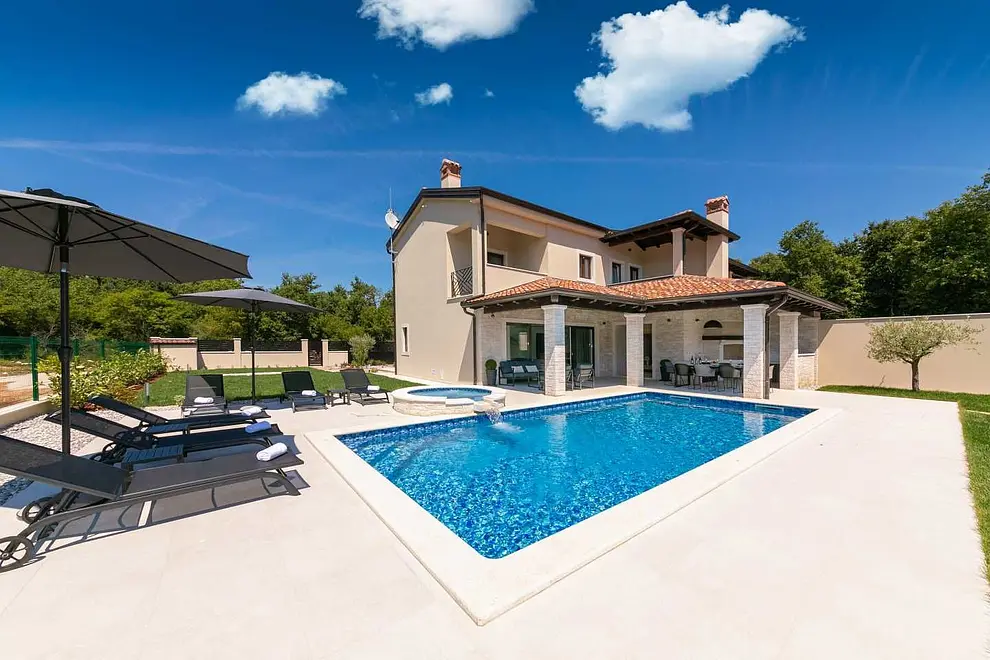 Ferienhaus in Porec mit Pool 66129666 15475