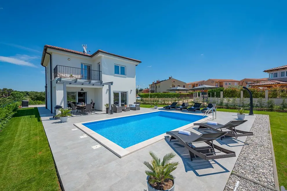 Ferienhaus in Porec mit Pool 66129939 15685