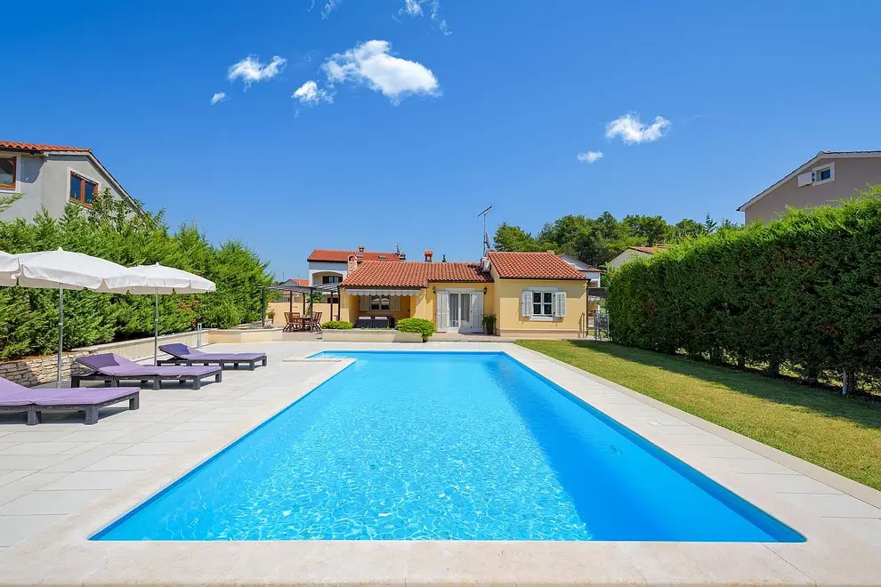 Ferienhaus in Porec mit Pool 66130251 15880