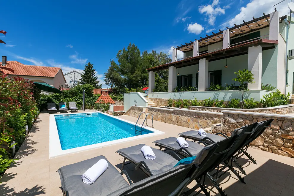 Ferienhaus in Rogoznica mit Pool 66131312 16712