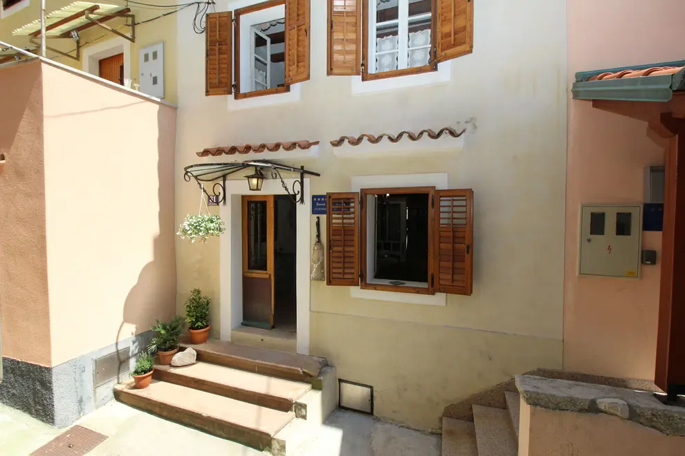 Ferienwohnung in Baska  66131432 16813