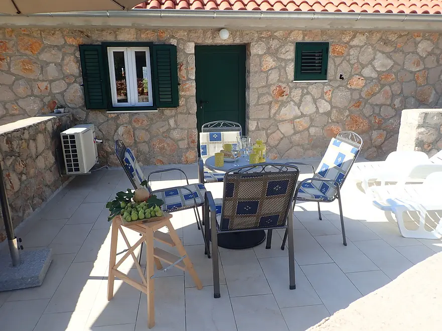 Ferienwohnung in Starigrad  66131110 16554