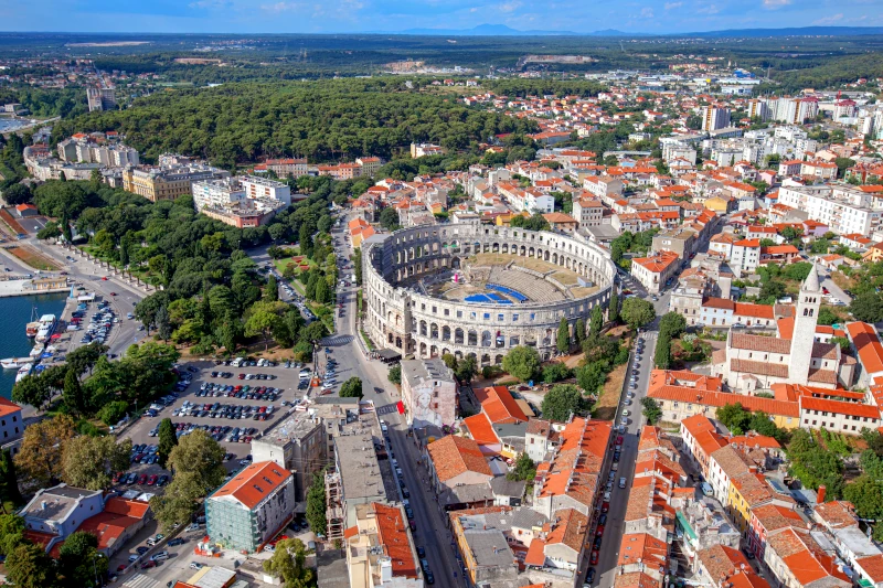 Amphitheater-Pula-in-Istrien-Kroatien.